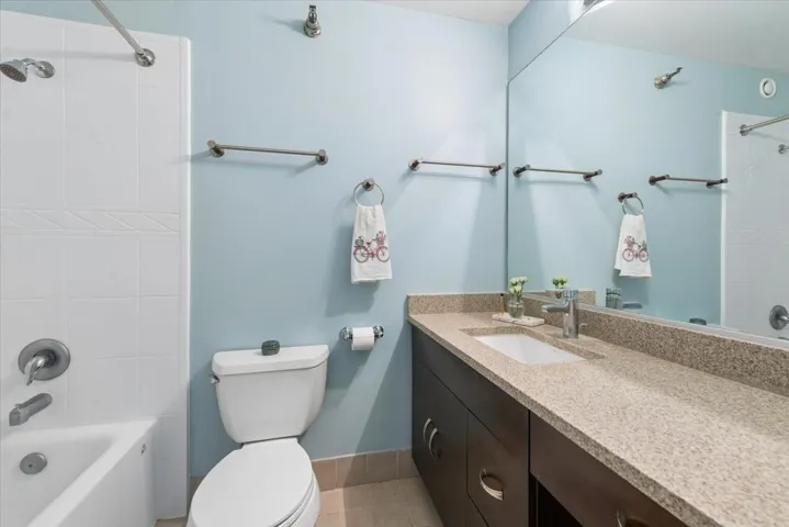 780