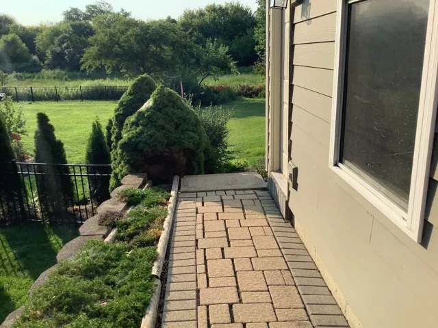 780