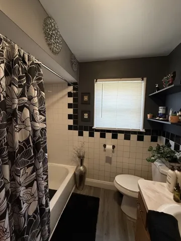 780