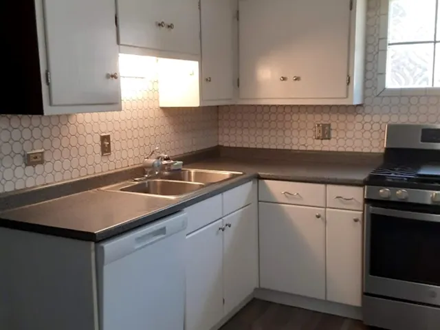 780