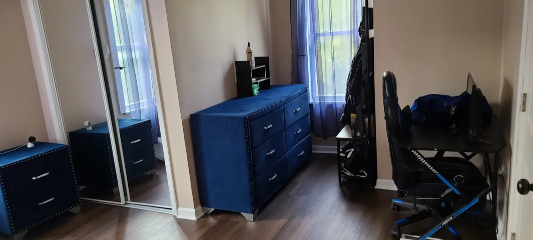 780