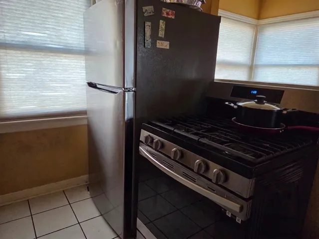 780
