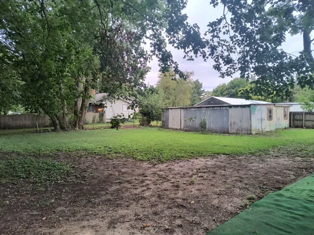 780