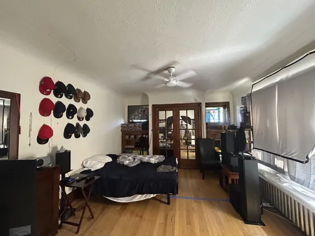 780