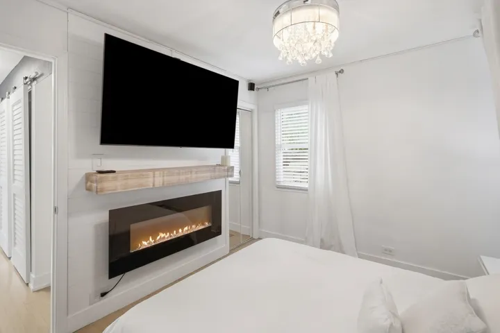 780