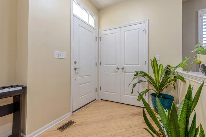 780