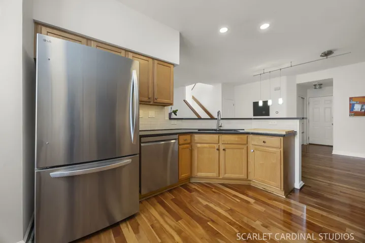 780