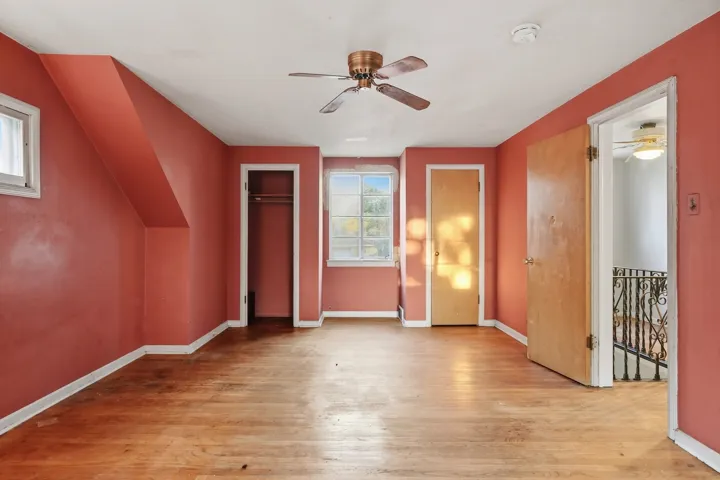 780