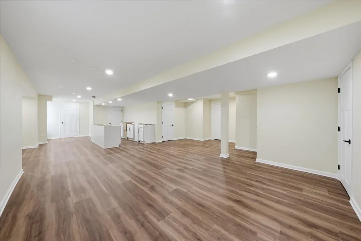 780
