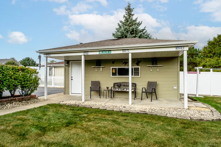 780