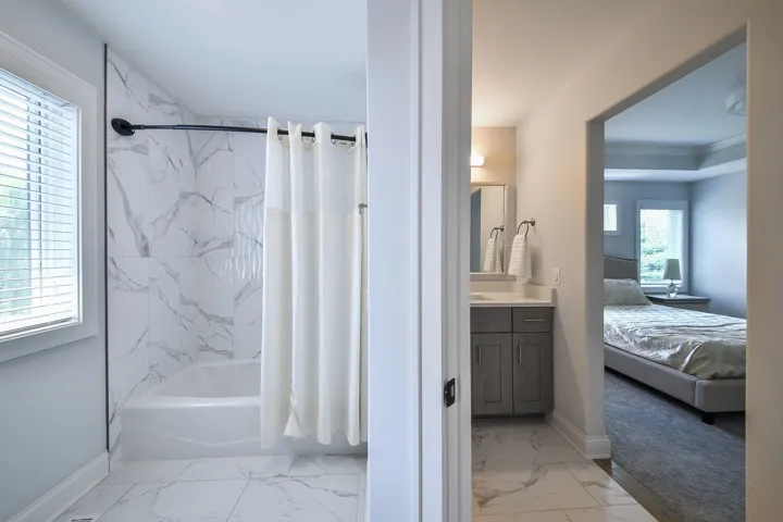 780