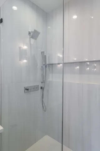 780