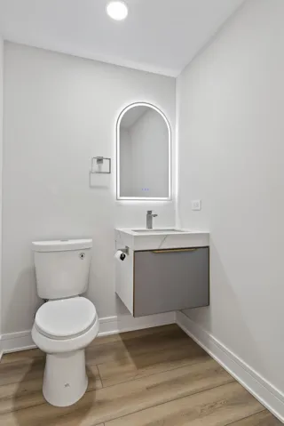780