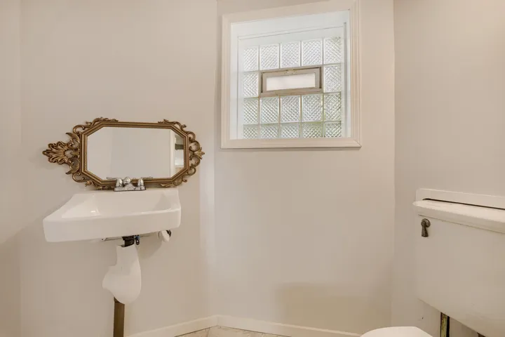 780