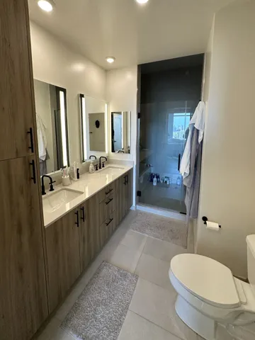 780