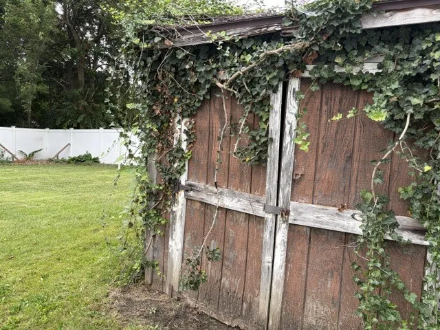 780