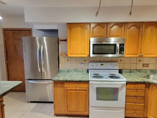 780