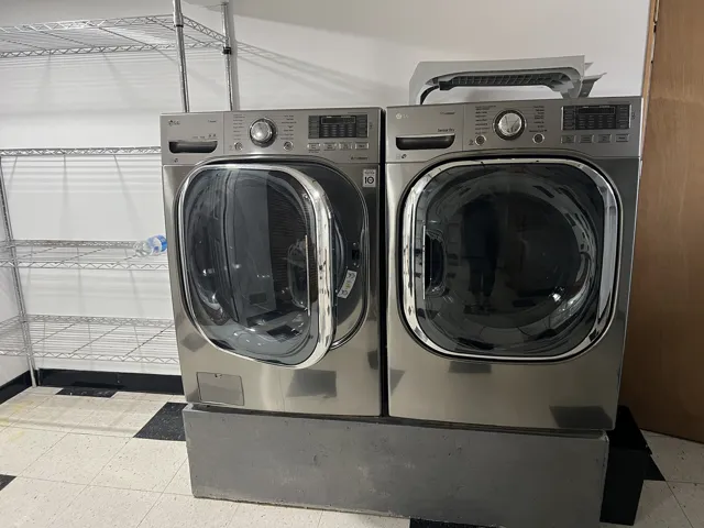 780