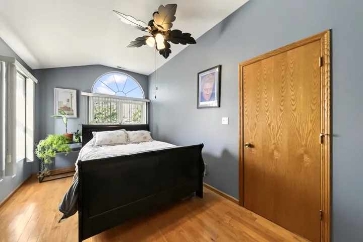 780