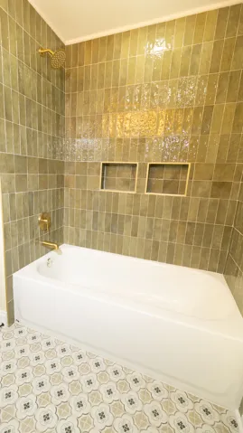 780