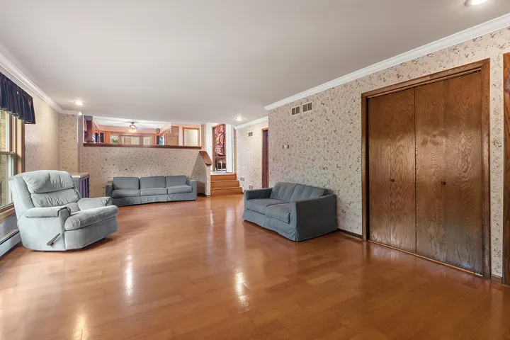 780