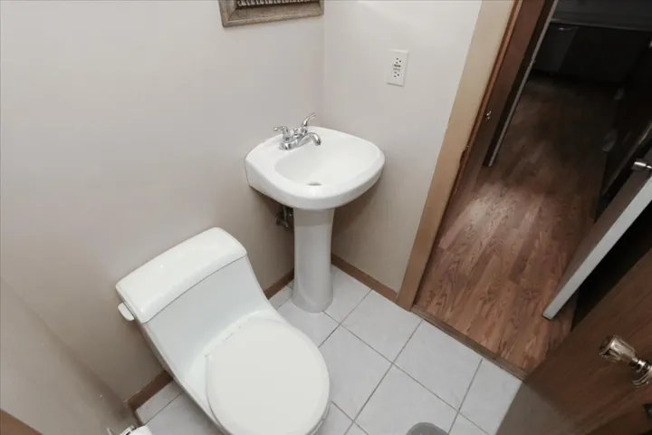 780