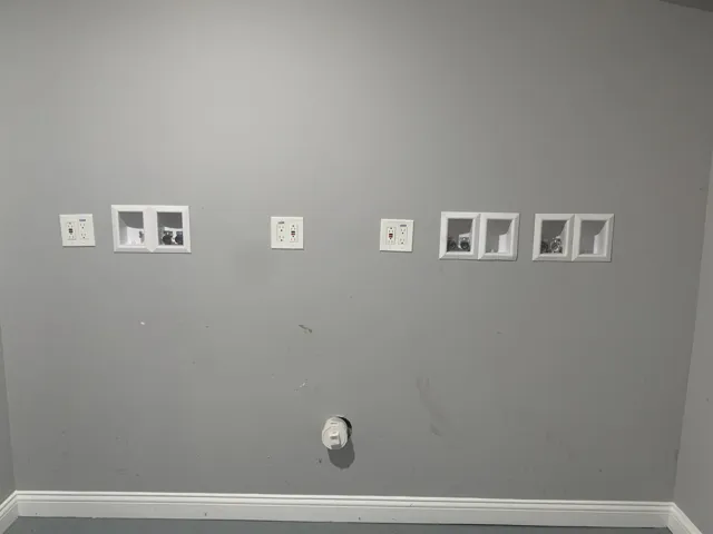 780