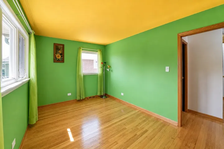 780