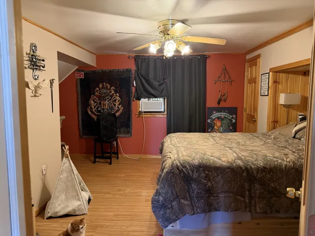 780