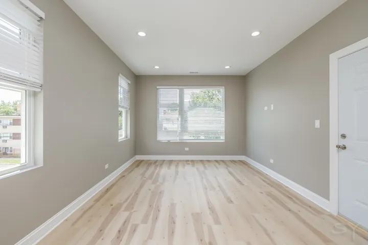780