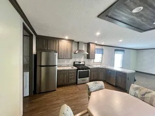 780