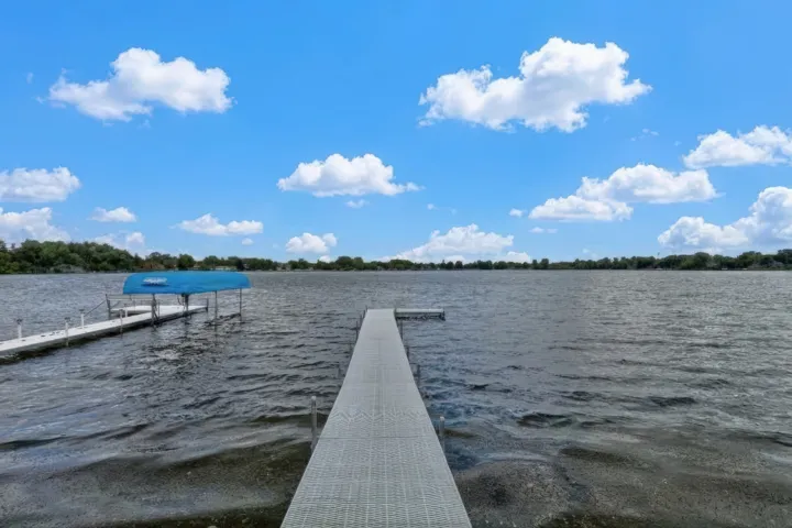 780