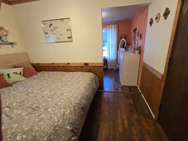 780