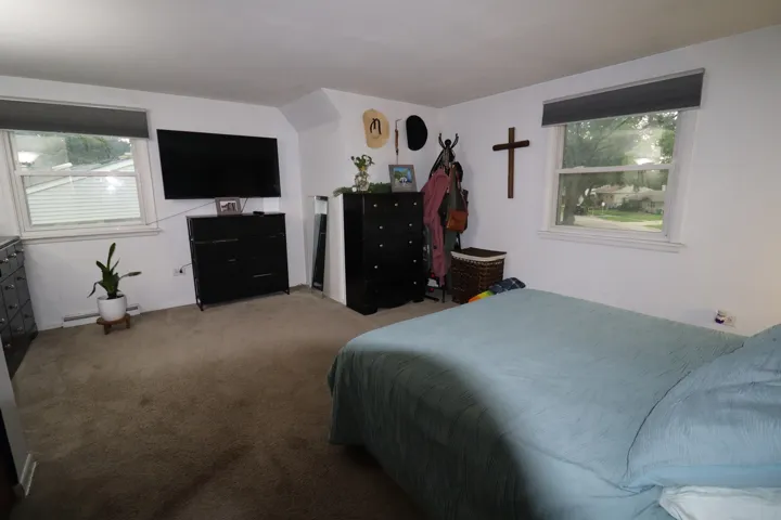 780