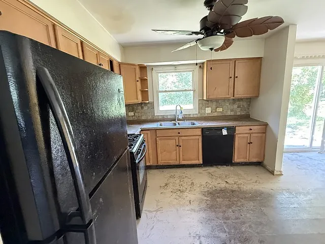 780