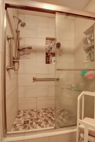 780