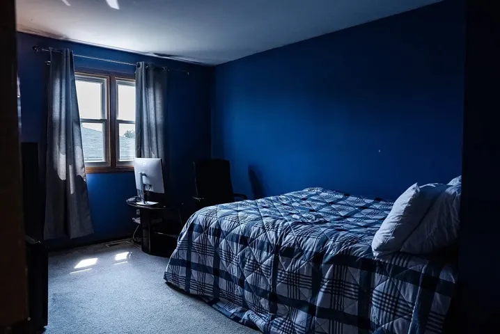 780