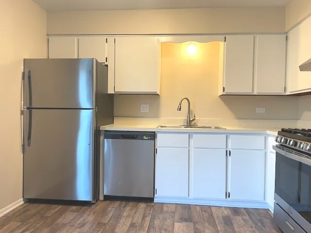 780