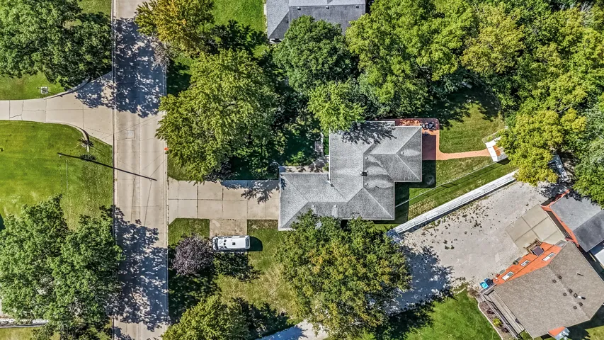 780