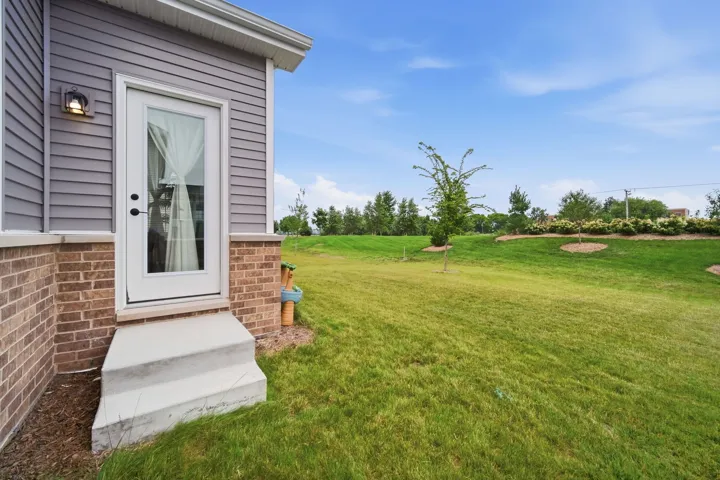 780