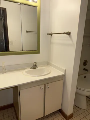 780