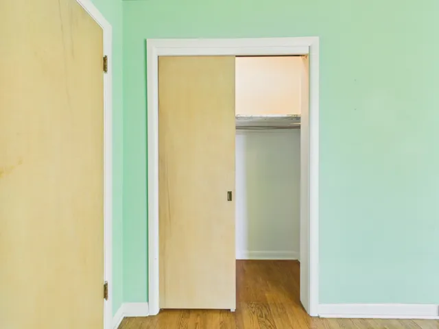 780