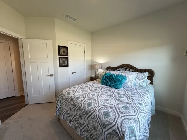 780
