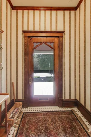 780