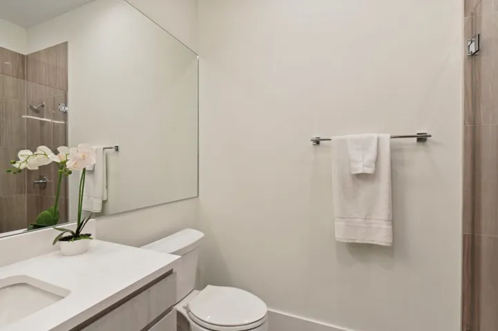 780