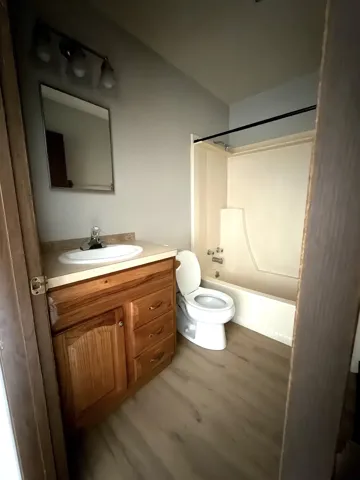 780