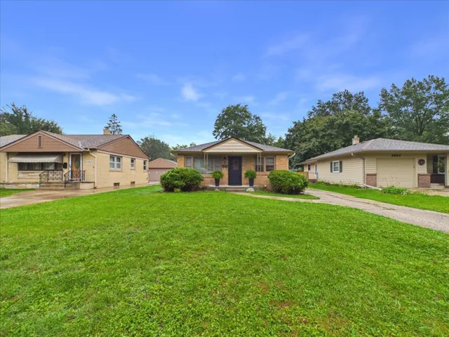 780