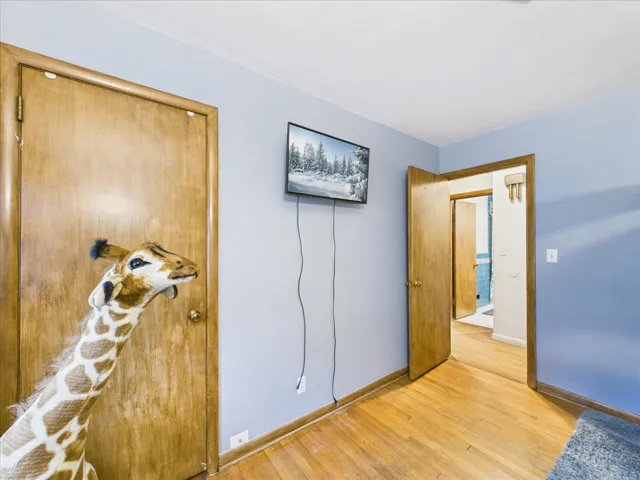 780