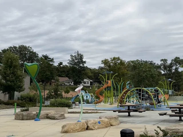 780