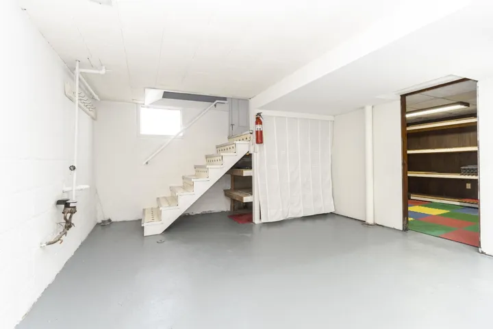 780